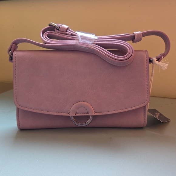 Universal Thread Handbags - 🪷 NWT Universal Thread Lilac Crossbody Bag